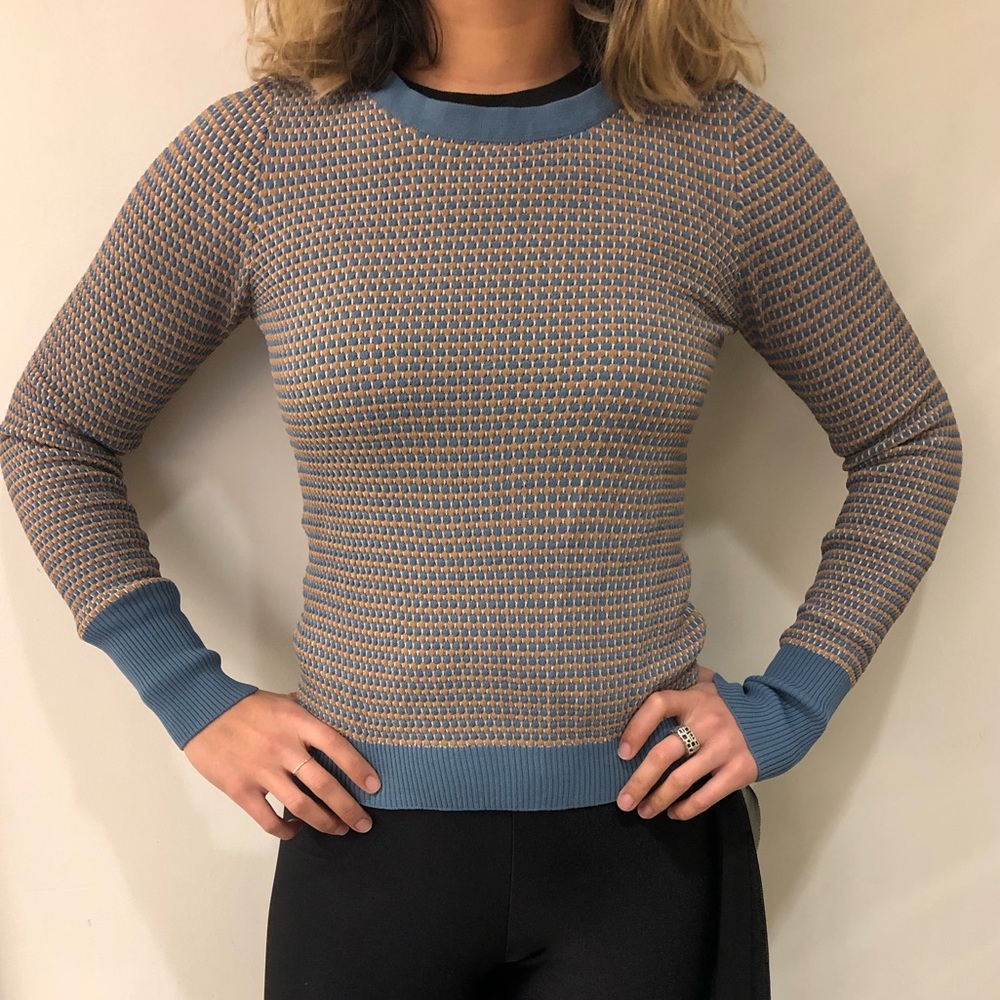 Fitted sweater Zara worn once